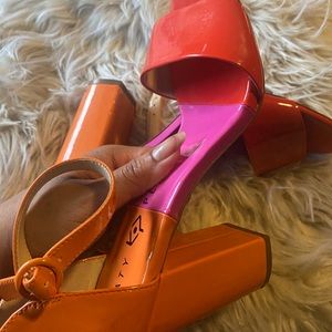 Katy Perry Collection Colorful Sandals. Size 9